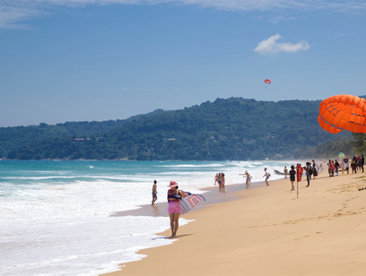 Тайландтық транссексуалдар ресейлік туристерді сиқырлайды